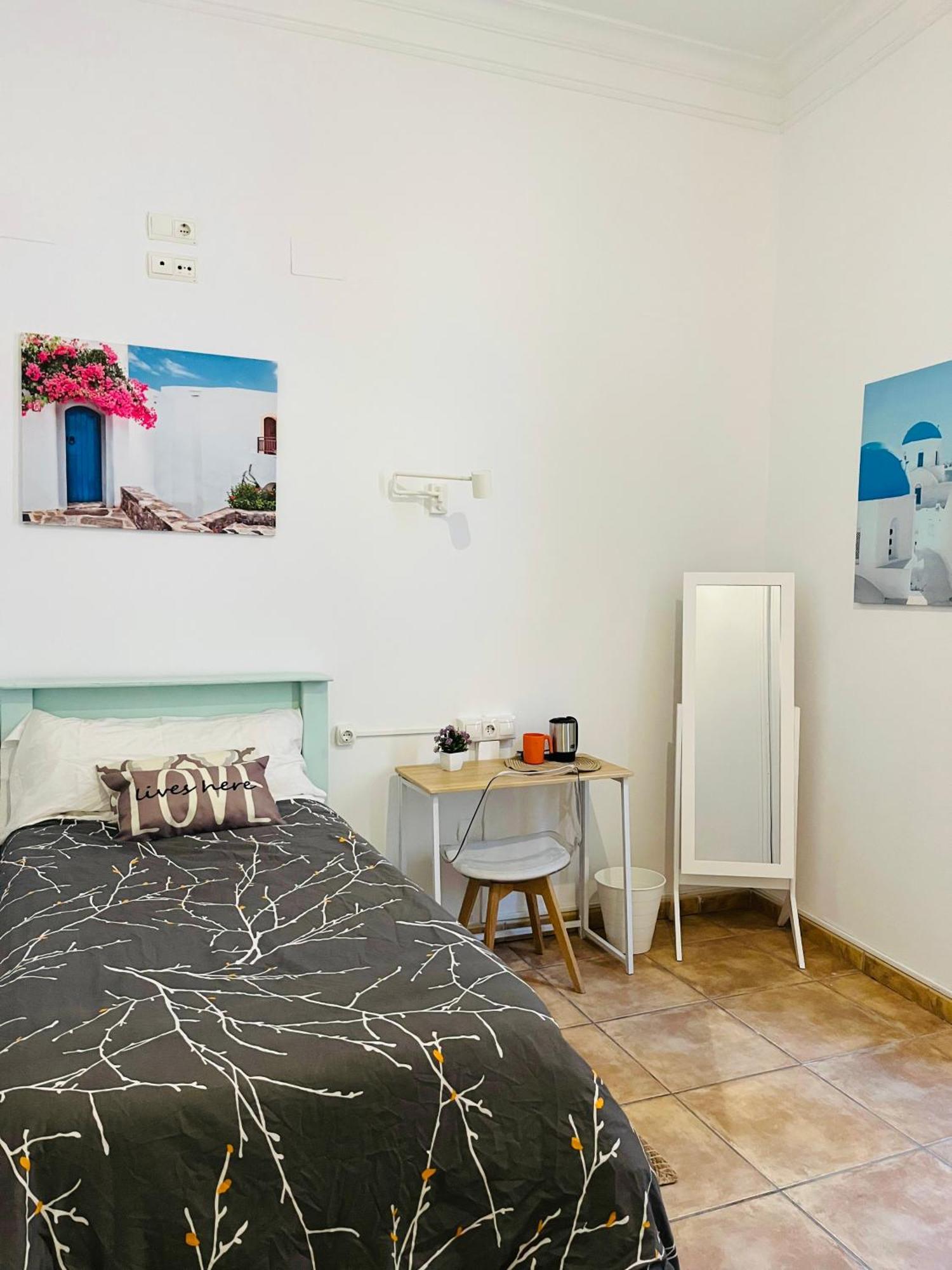 Malak-Rooms Málaga Buitenkant foto